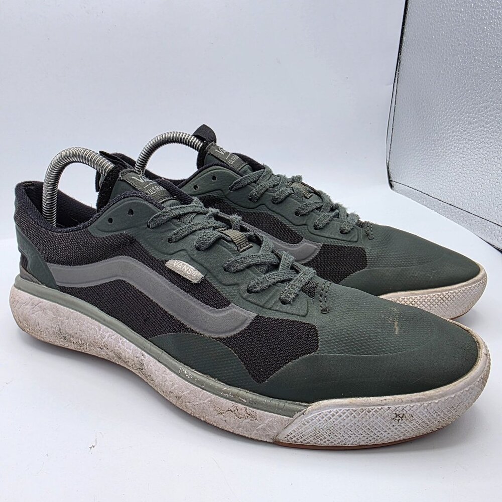 Vans UltraRange Exo Mens Size 9 Green Black Sneaker Shoes Hiking Camping Outdoor